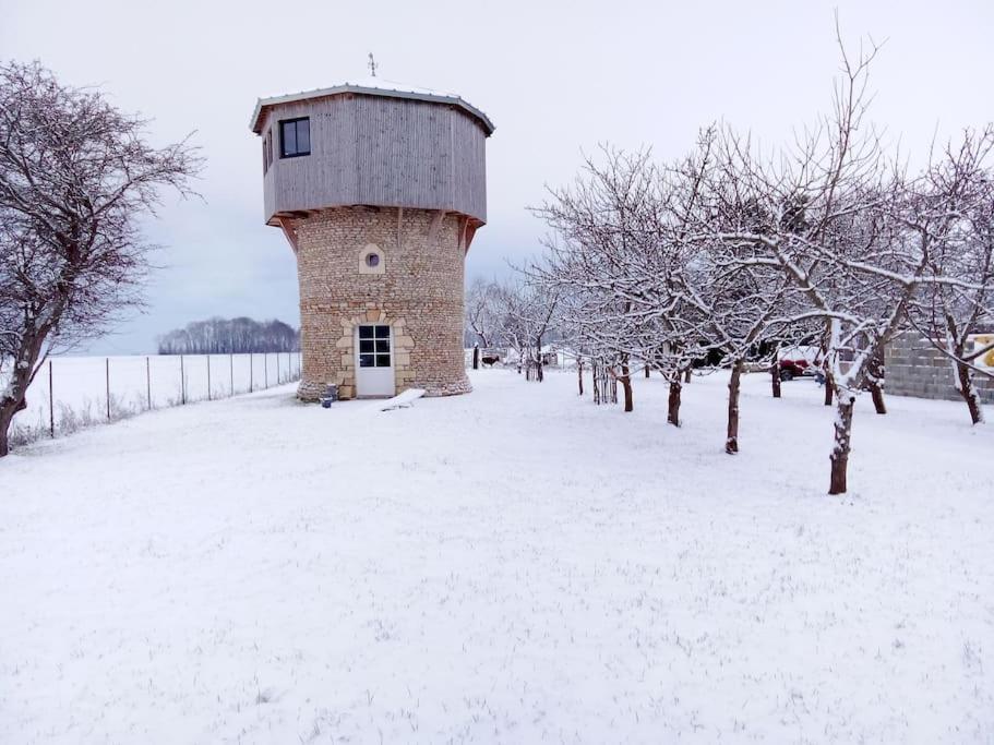 Le Vieux Moulin De Pierre Villa Bazenville Exterior photo