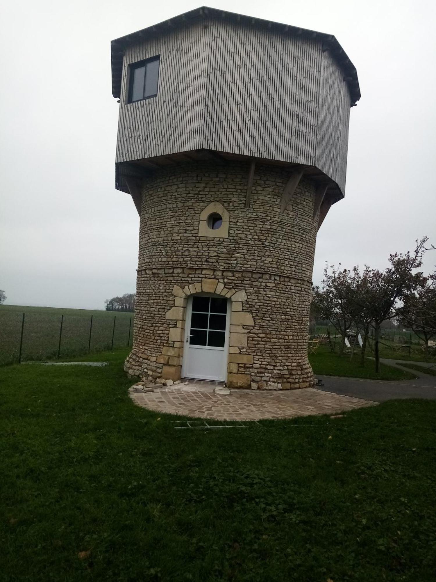 Le Vieux Moulin De Pierre Villa Bazenville Exterior photo